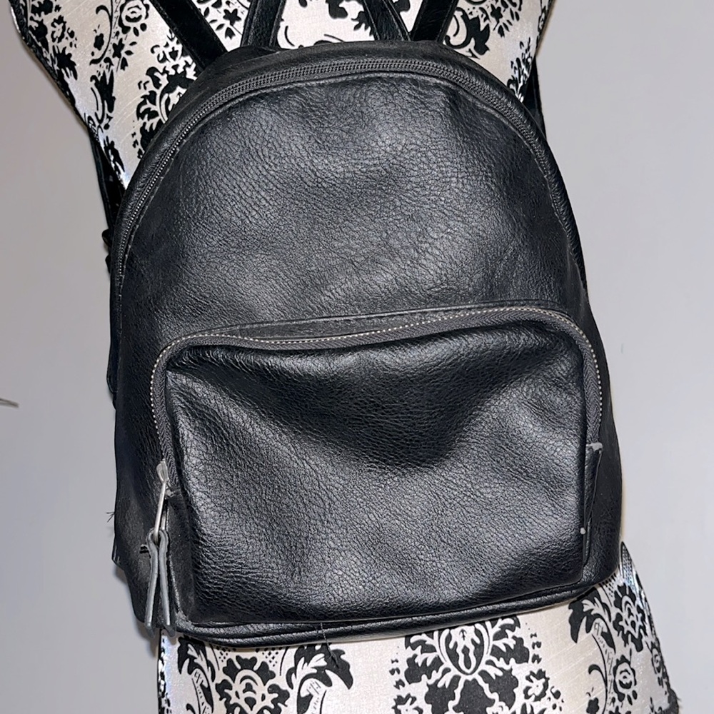 Universal Thread Black Mini Backpack - image 3